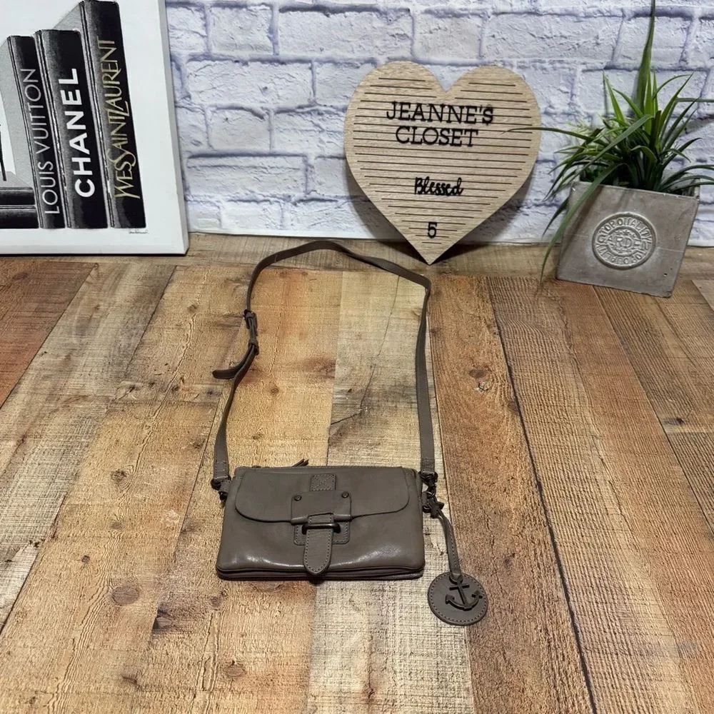 HARBOUR 2ND LUNA FLAP WITH BUCKLE LEATHER CONVERTIBLE CROSSBODY BAG